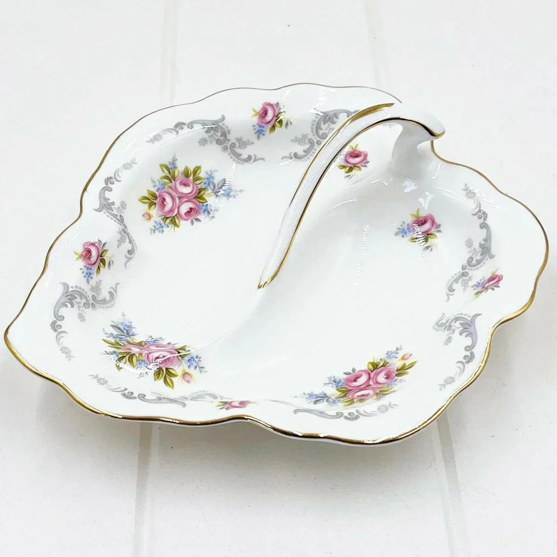 Royal Albert Tranquility Leaf Shaped Divided Dish - Exquisite Homewares 