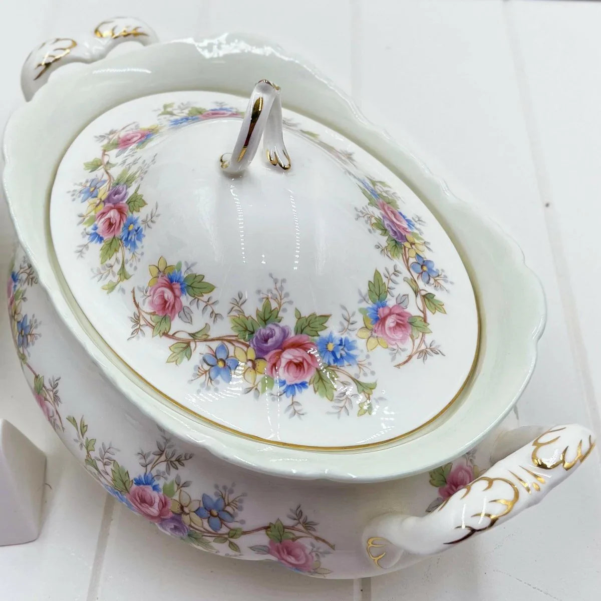 Royal Albert Vintage Colleen Tureen - Exquisite Homewares 