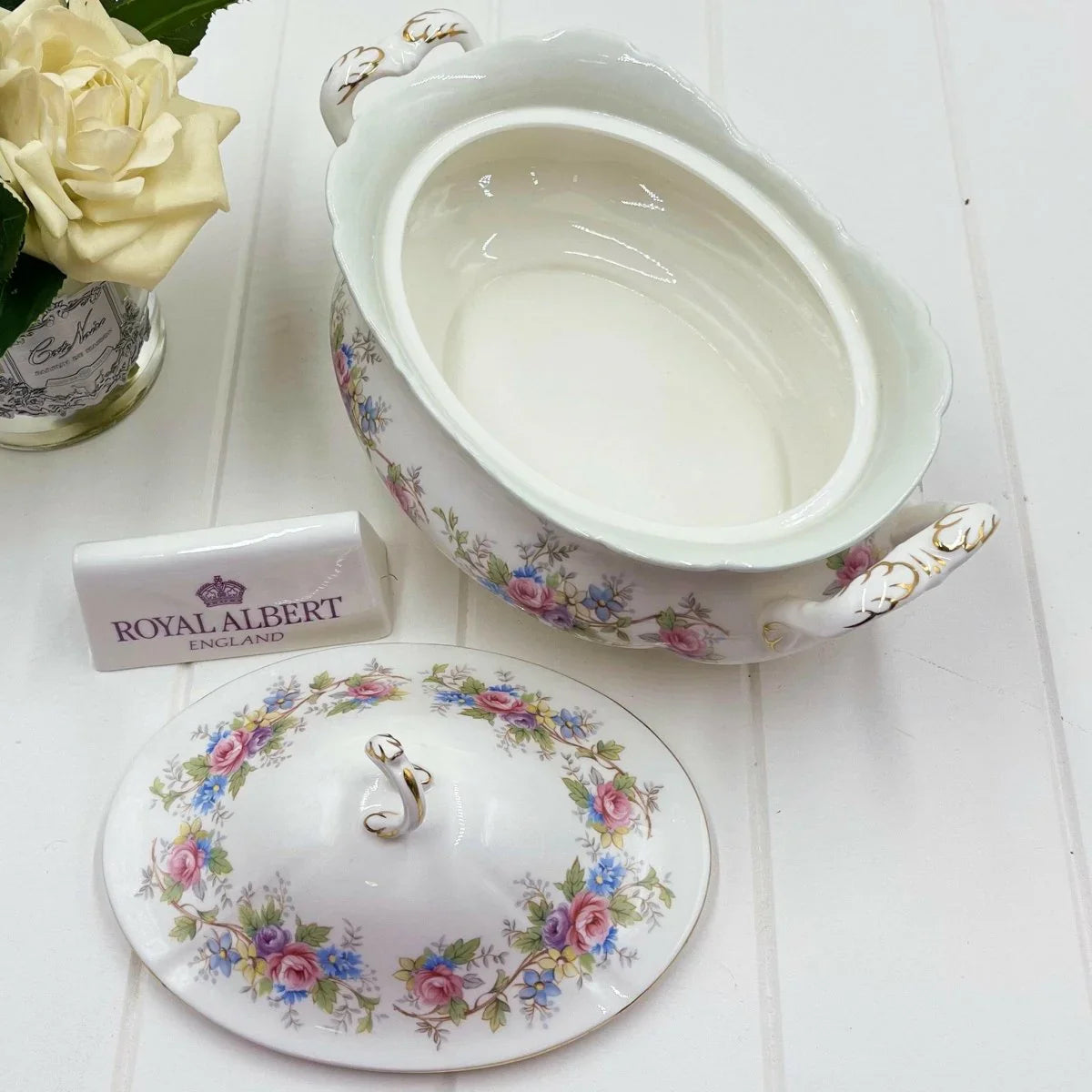 Royal Albert Vintage Colleen Tureen - Exquisite Homewares 