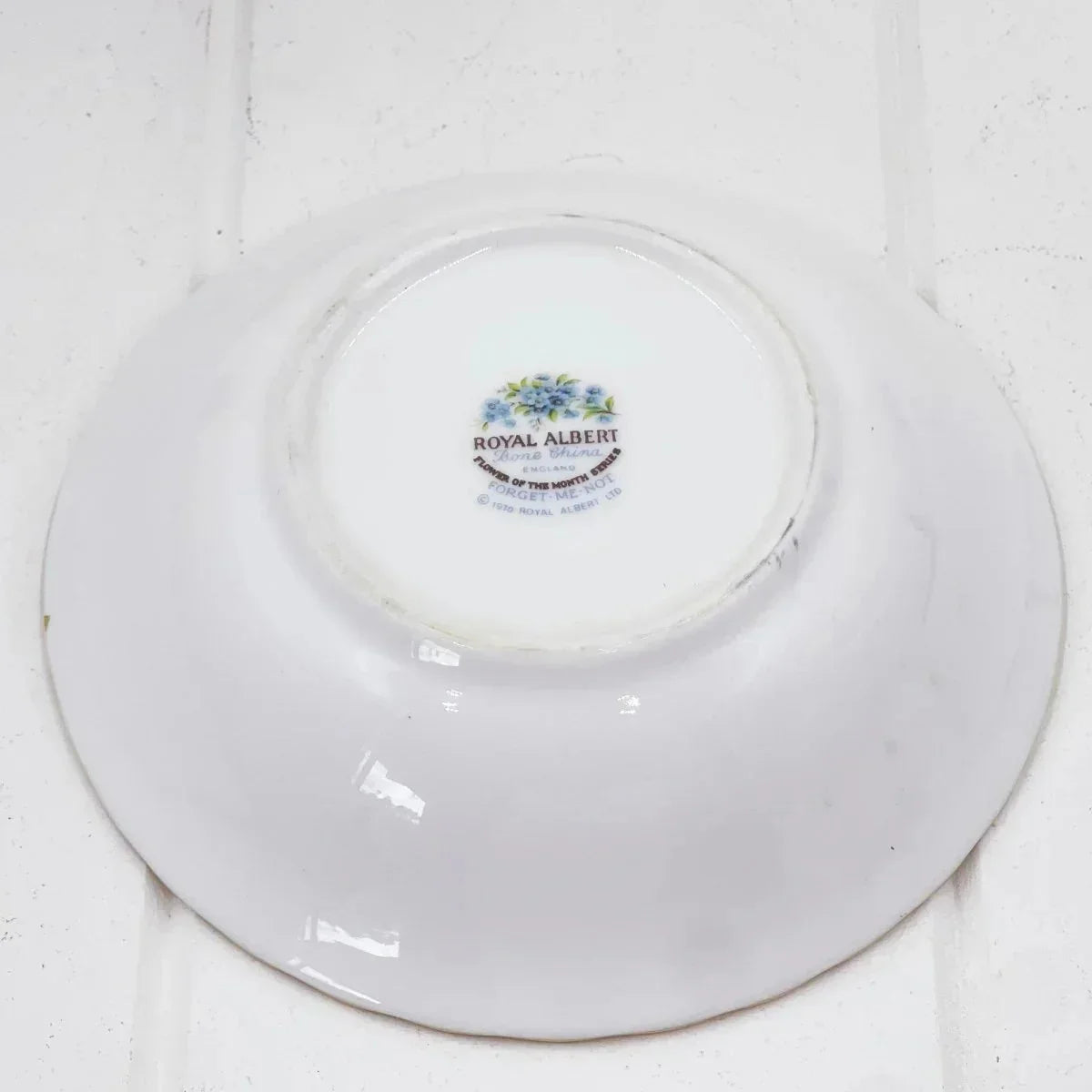 Royal Albert Vintage Flower of the Month July Set/5 Sweets Bowls - Made in England - Exquisite Homewares 