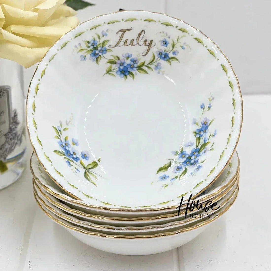 Royal Albert Vintage Flower of the Month July Set/5 Sweets Bowls - Made in England - Exquisite Homewares 