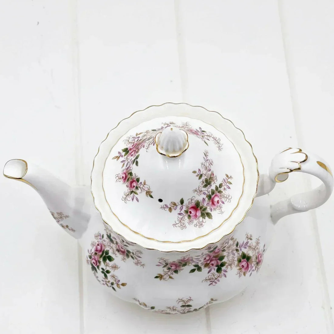 Royal Albert Vintage Lavender Rose Large Teapot - Exquisite Homewares 