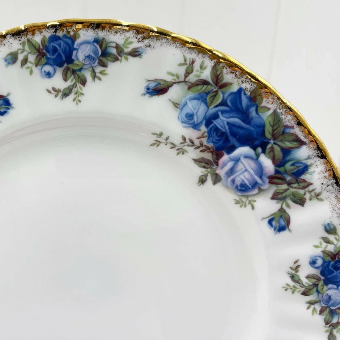 Royal Albert Vintage Moonlight Rose Dinner Plate - Exquisite Homewares 