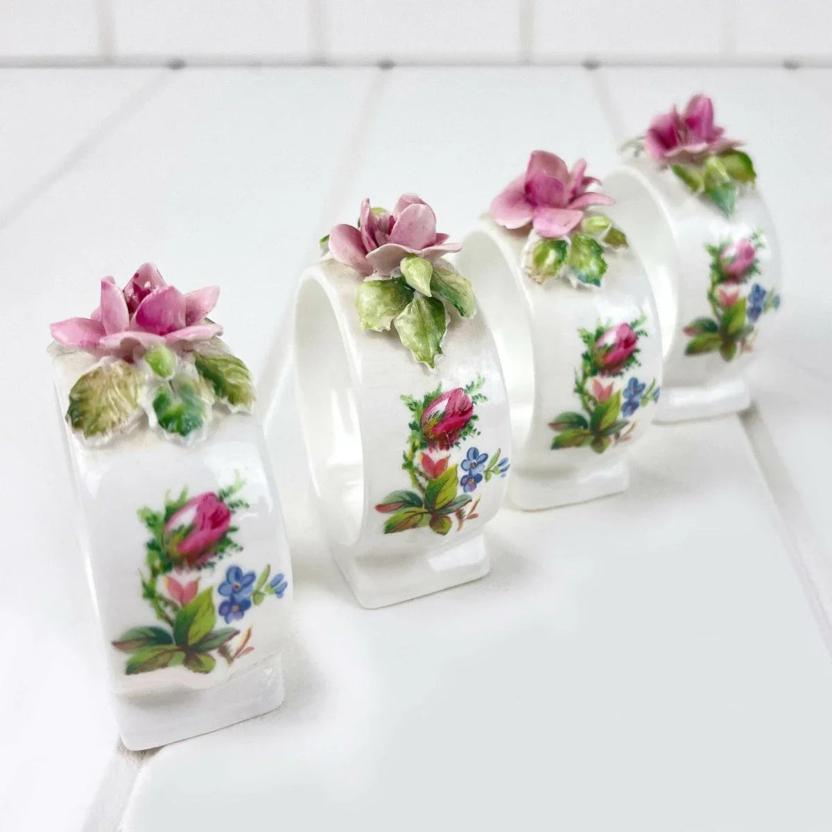 Royal Albert Vintage Moss Rose Set of 4 Napkin Rings - Exquisite Homewares 