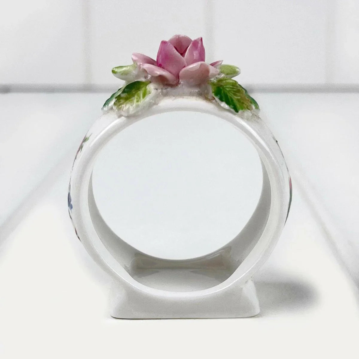 Royal Albert Vintage Moss Rose Set of 4 Napkin Rings - Exquisite Homewares 