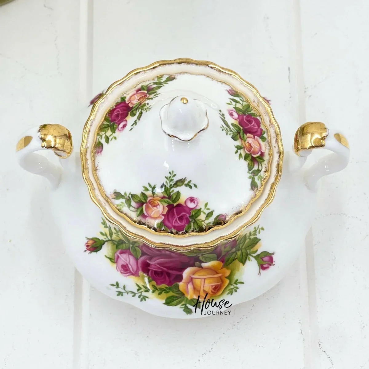 Royal Albert Old Country Roses Covered Sugar Bowl - Complete with Lid Made in England - Exquisite Homewares 
