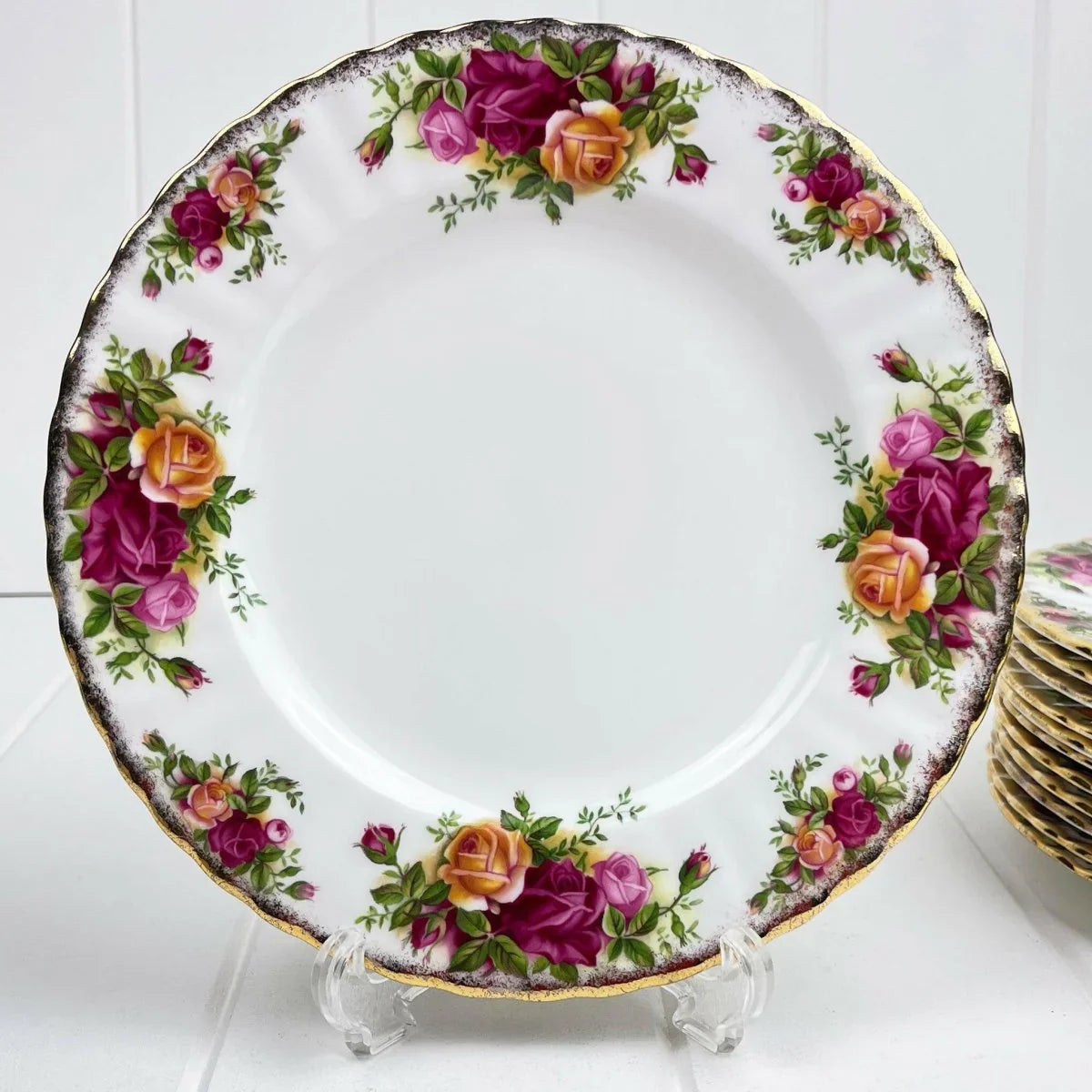 Royal Albert Vintage Old Country Roses Entree Plate - Exquisite Homewares 