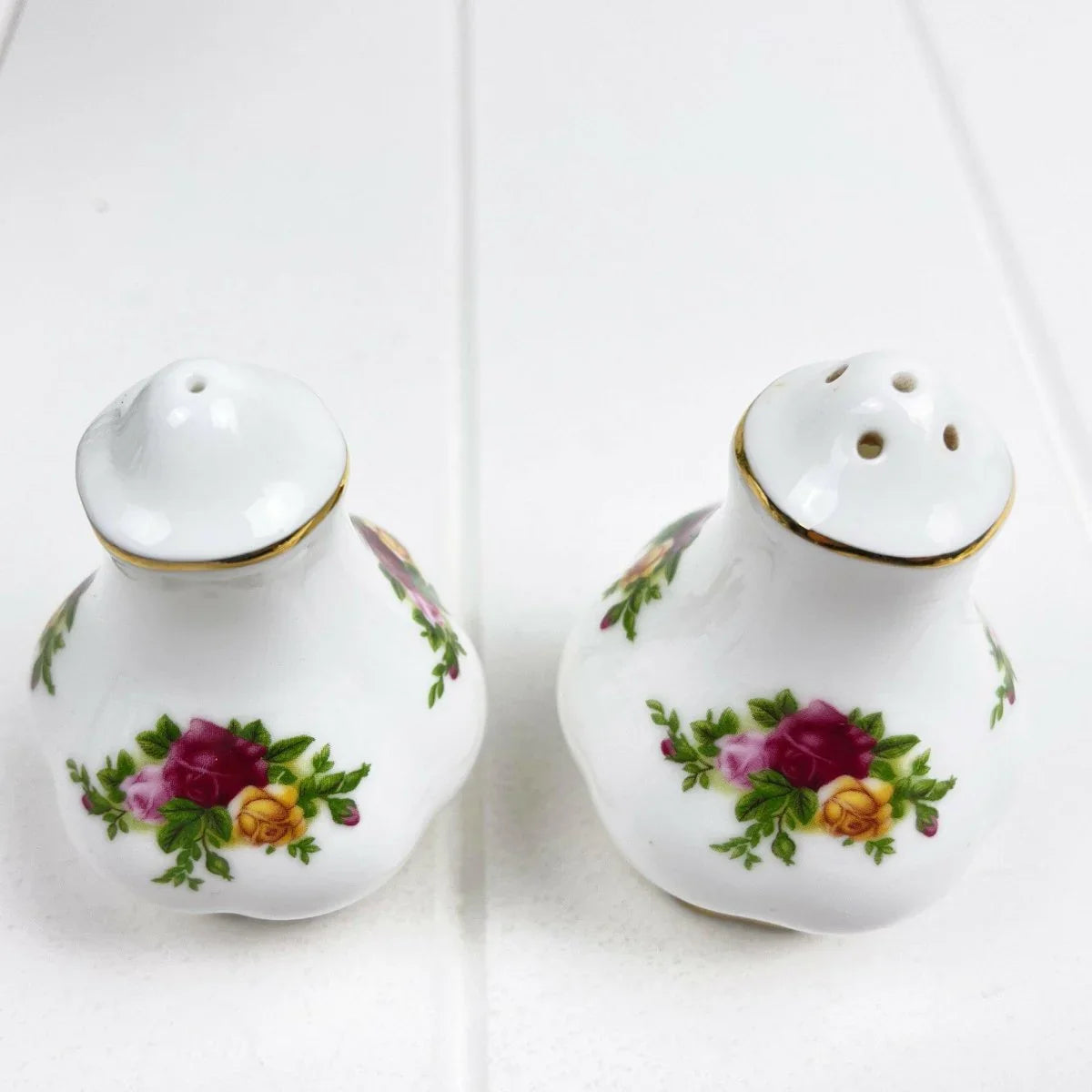 Royal Albert Vintage Old Country Roses Montrose Salt and Pepper Shakers - Exquisite Homewares 