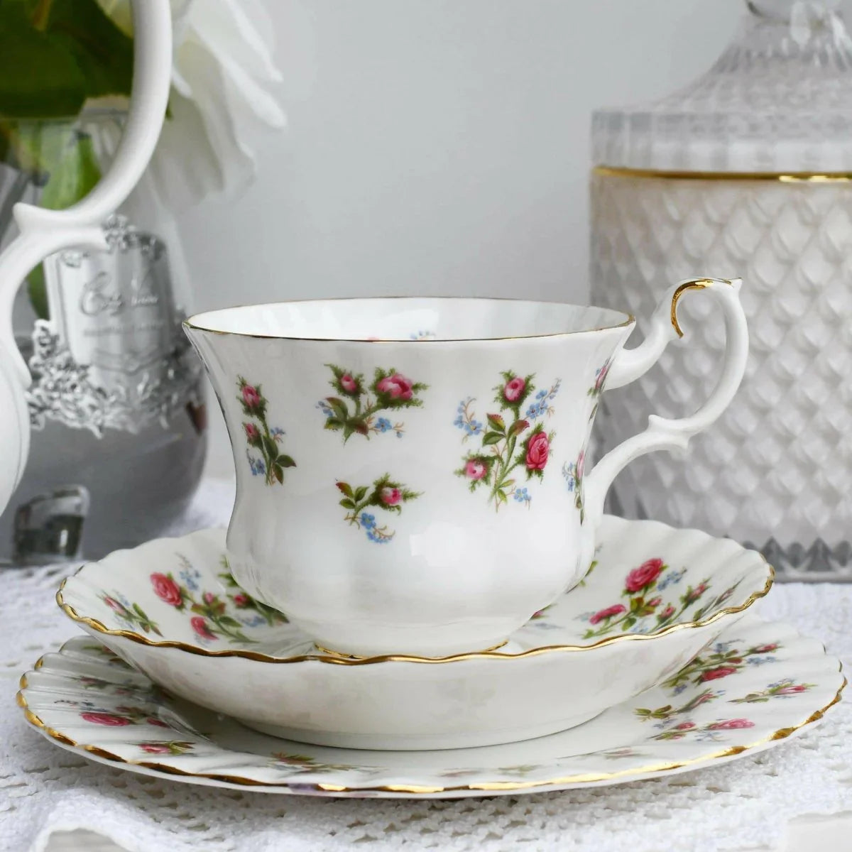 Royal Albert Winsome Trio - Exquisite Homewares 