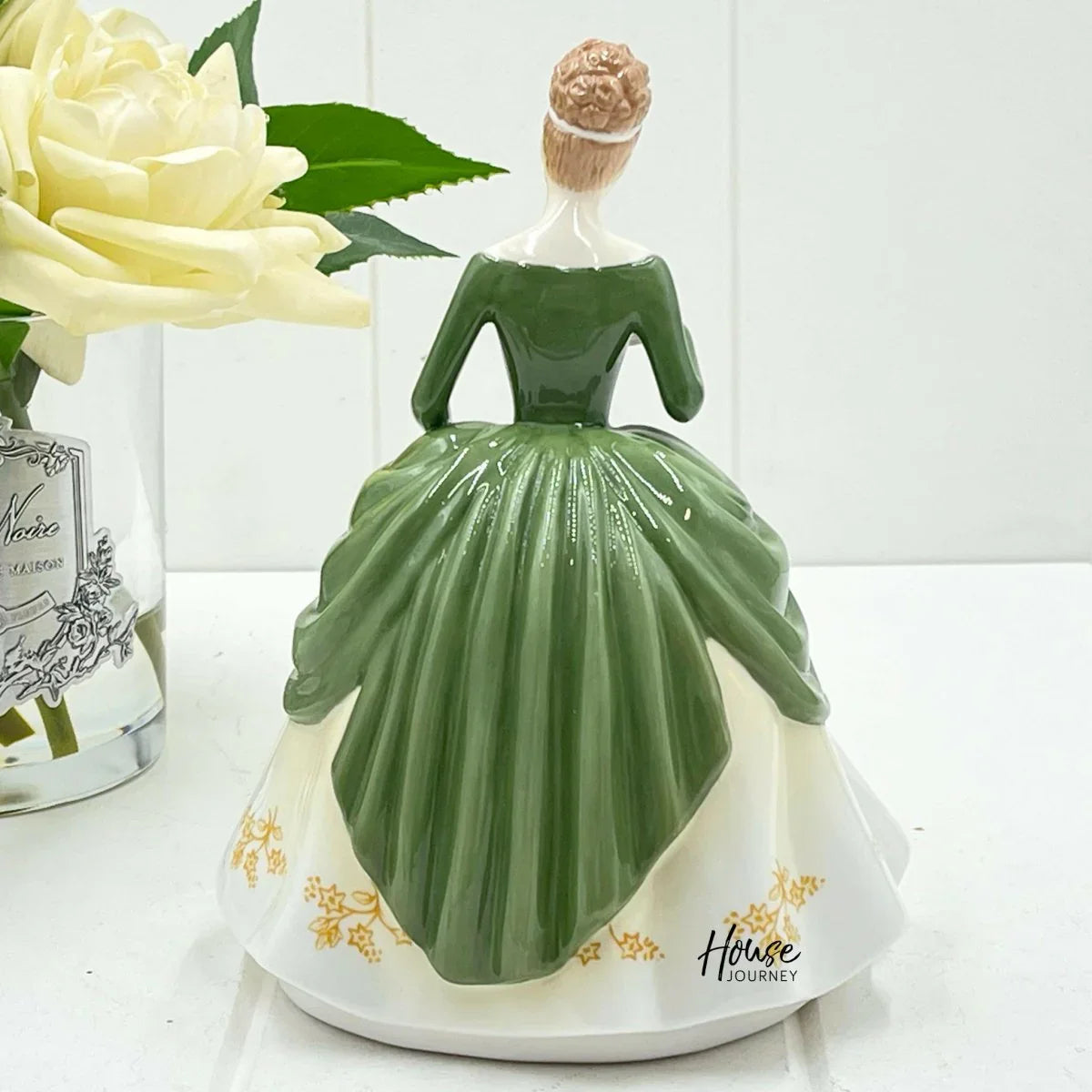 Royal Doulton Pretty Ladies Soiree HN4864 - Exquisite Homewares 