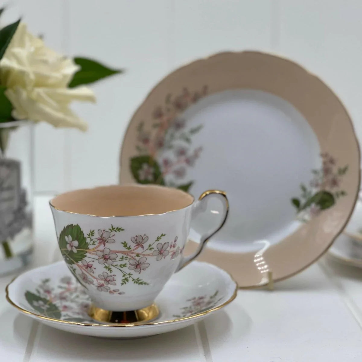 Royal Stafford Vintage London Pride Peach Colourway Trio - Exquisite Homewares 