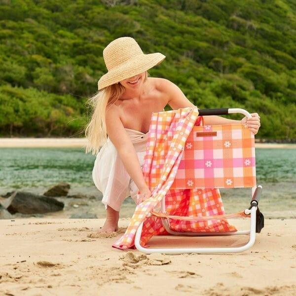 Sand Free Beach Towel - Daisy - Exquisite Homewares 