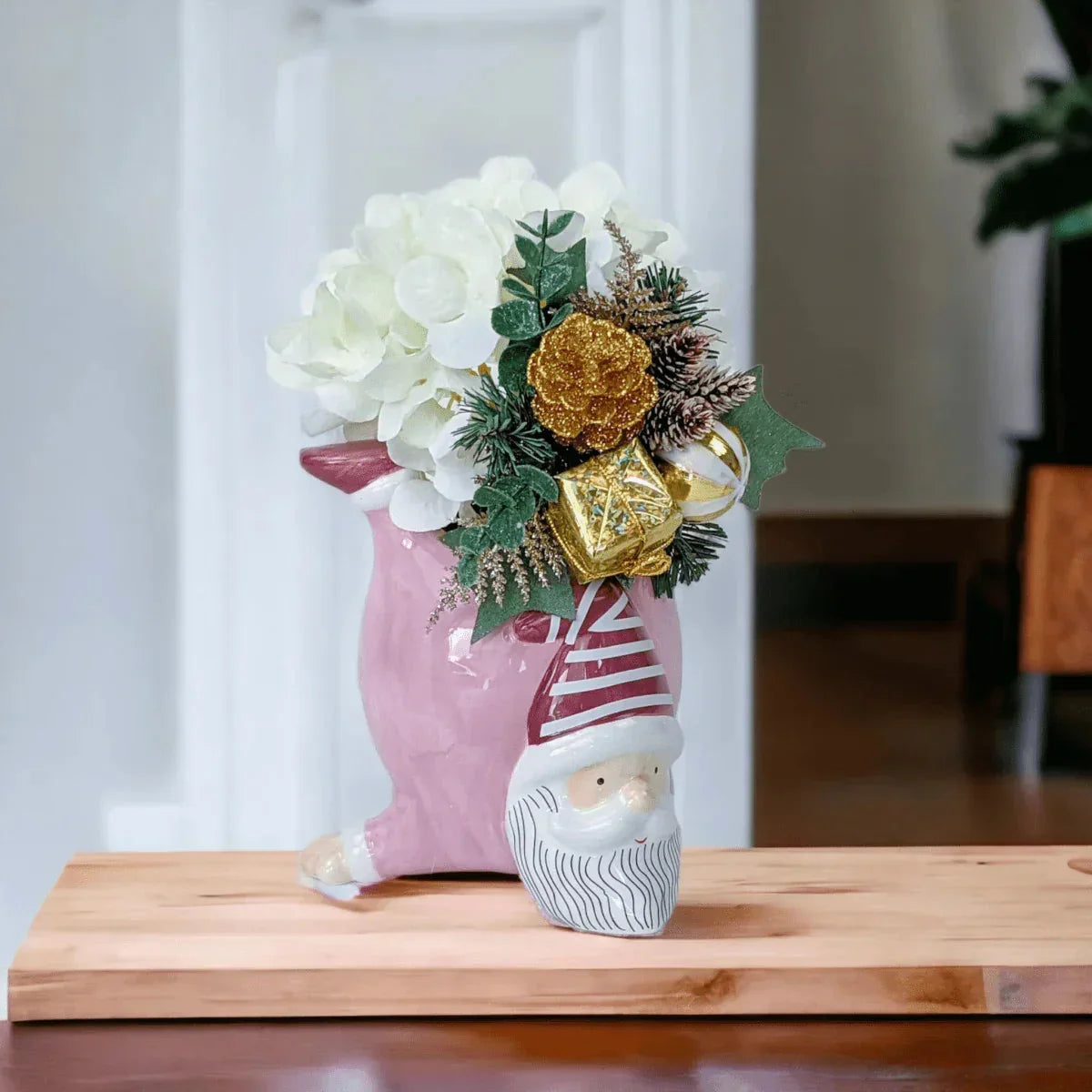 Santa Planter Pink - Exquisite Homewares 