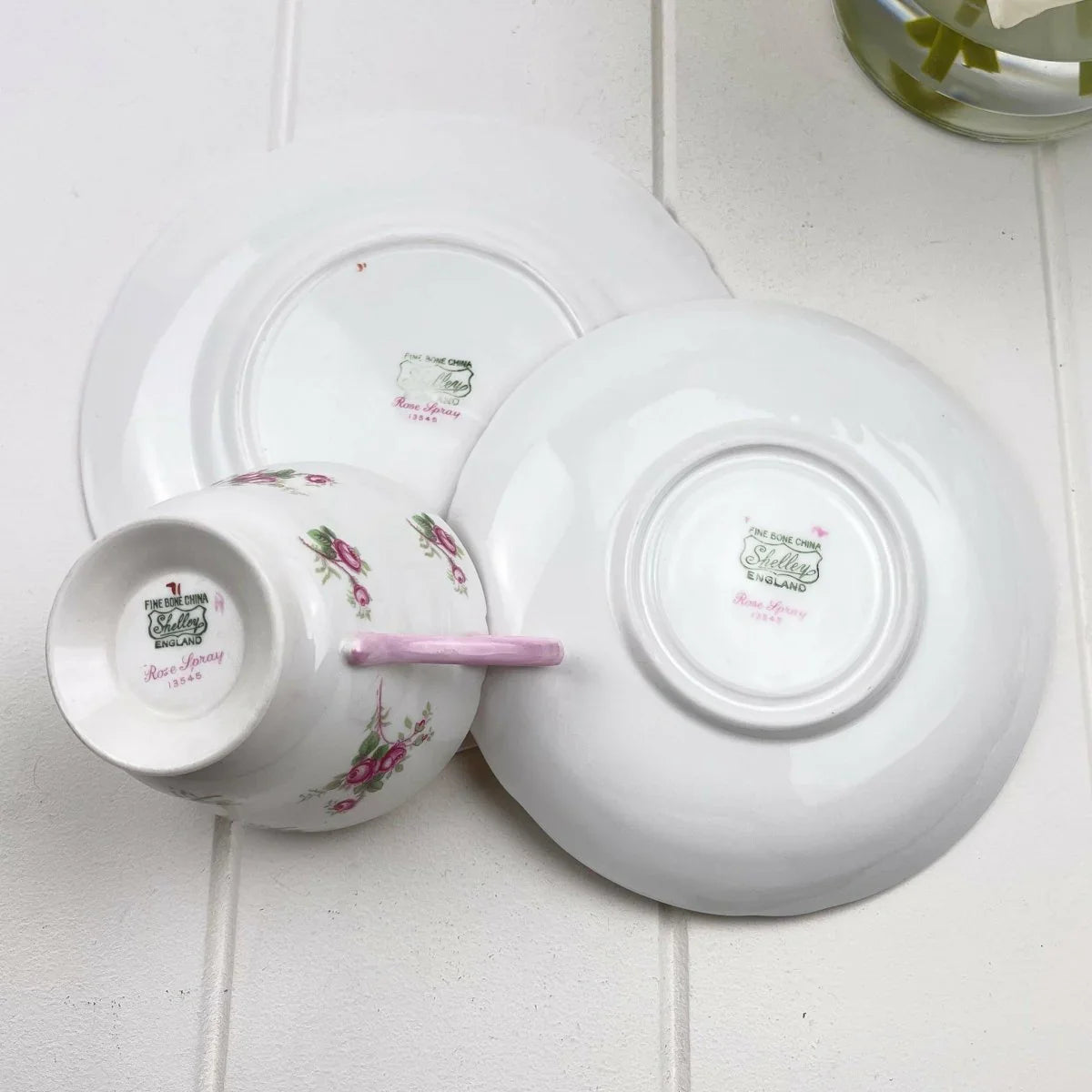 Shelley Vintage Rose Spray Trio - Exquisite Homewares 