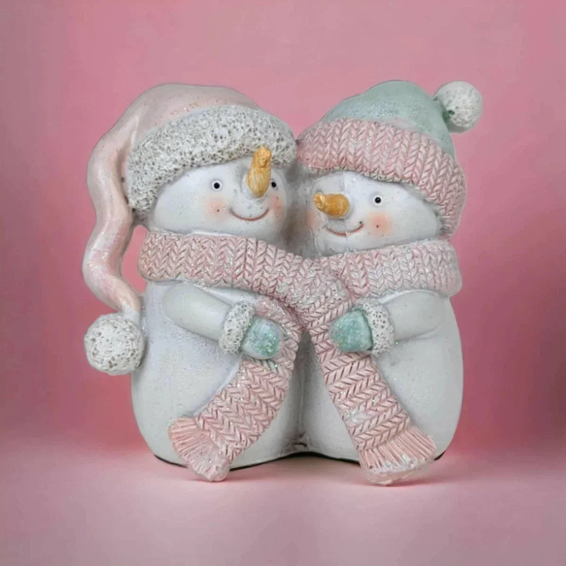 Snuggling Snowmen Decoration - Exquisite Homewares 