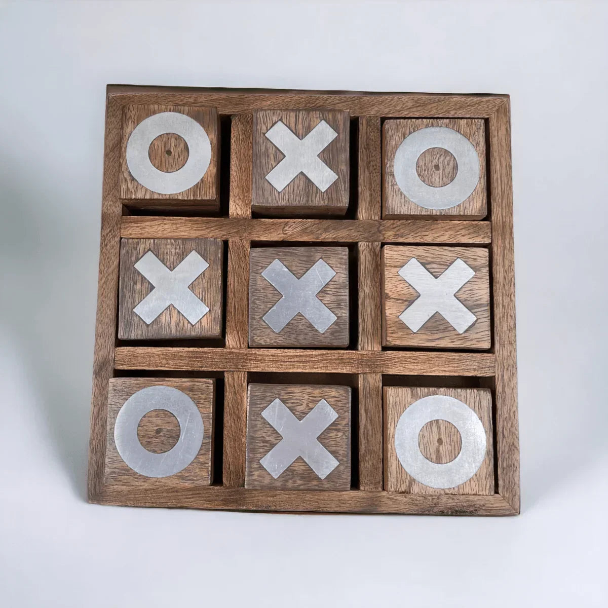 Vintage Charm Noughts and Crosses Set - Exquisite Homewares 