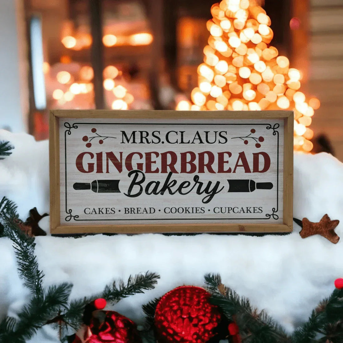 Wooden Gingerbread Bakery Sign - Exquisite Homewares 