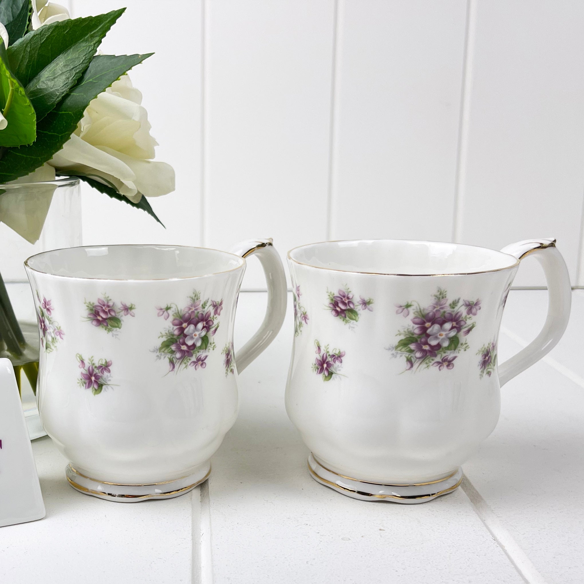 Royal Albert Vintage Sweet Violets Montrose Pair of Mugs