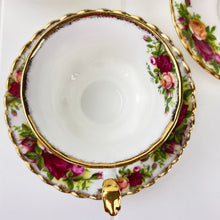 Load image into Gallery viewer, Royal Albert Vintage Old Country Roses Duo
