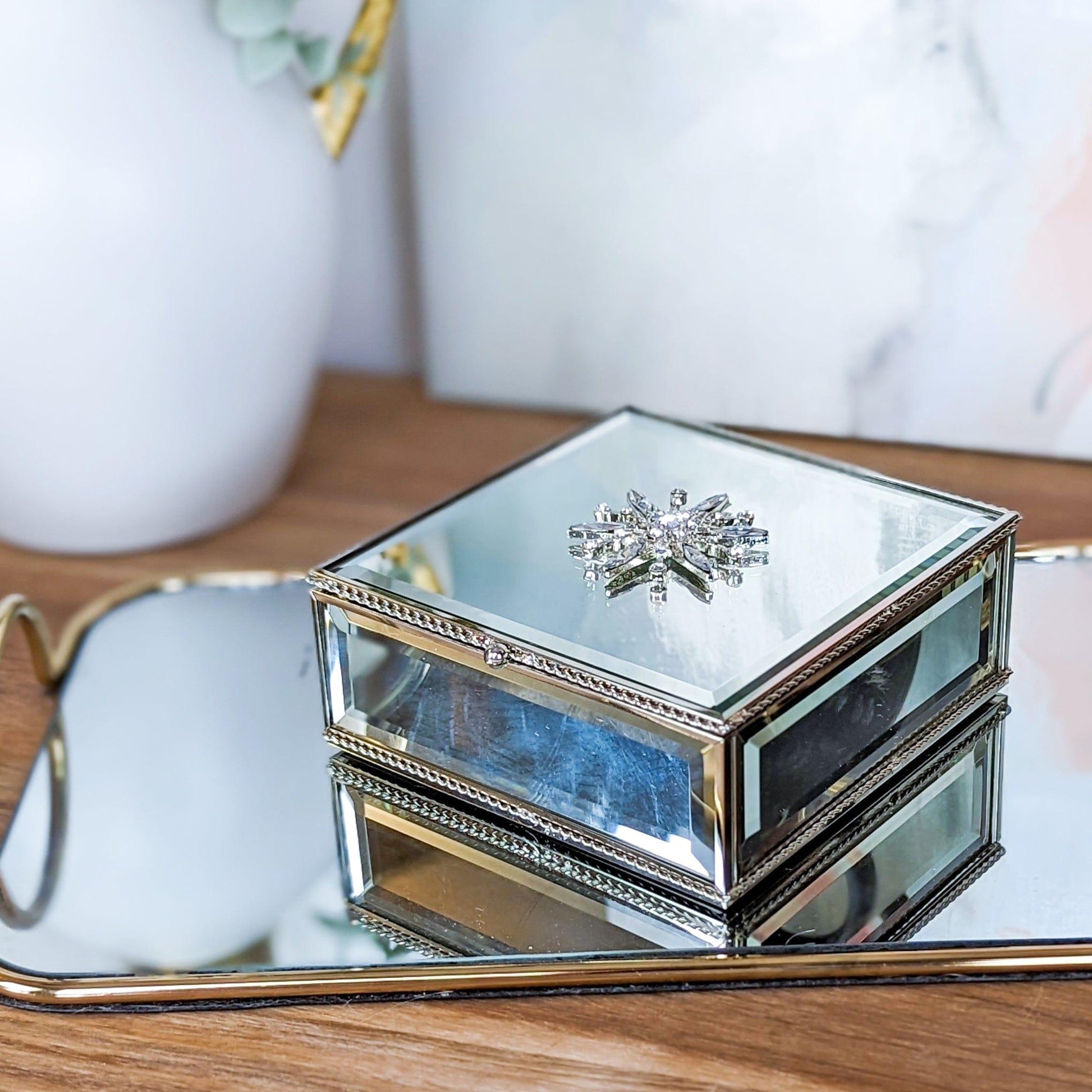 Christinia Decor Emily Mirrored Trinket Box