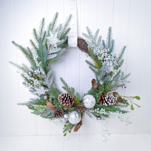 Load image into Gallery viewer, House Journey Elegant Wreath Snow
