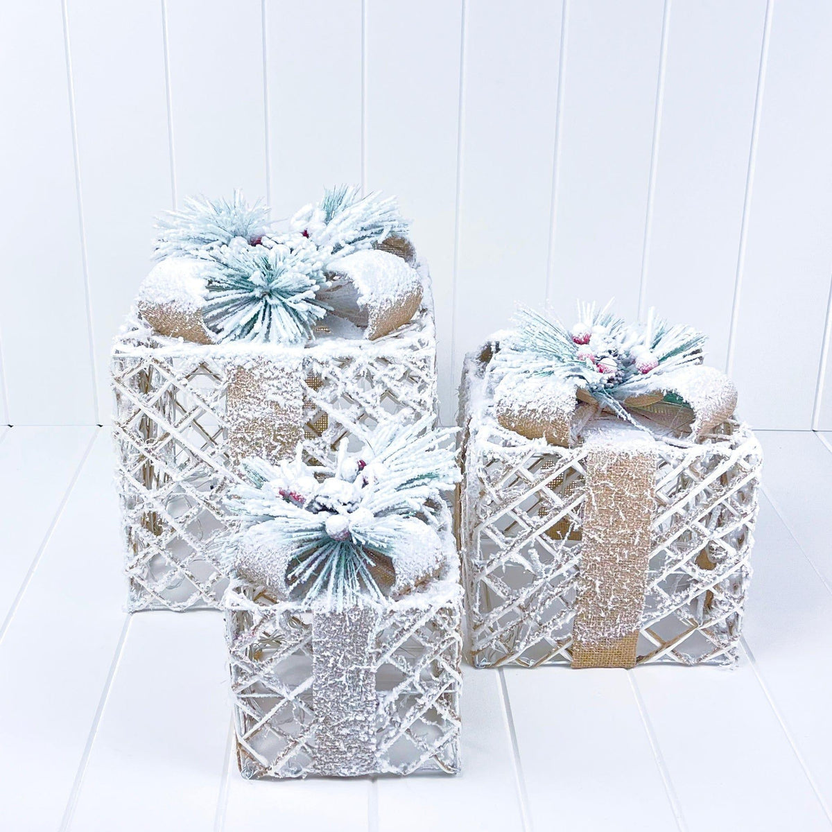 House Journey Rattan Light Up Christmas Presents - Set of 3