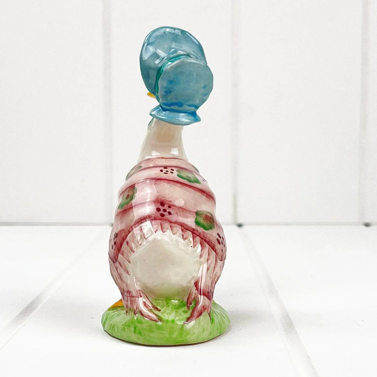 Royal Albert Bone China Royal Albert Beatrix Potter Jemima Puddleduck Figurine