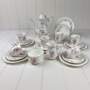 Royal Albert Bone China Royal Albert For all Seasons - Breath of Spring 23cm Coffee Pot