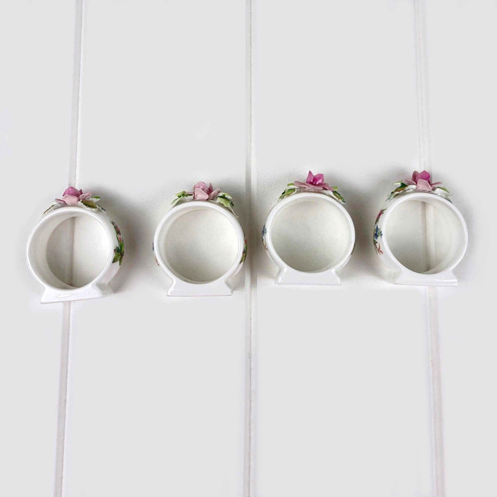 Royal Albert Bone China Royal Albert Moss Rose Napkin Ring with Applied Rose