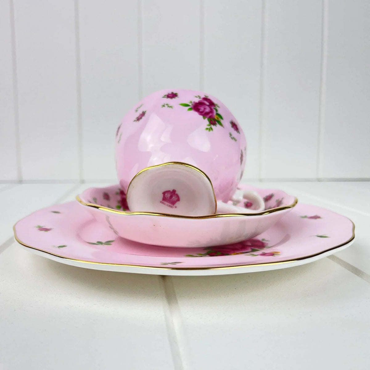Royal Albert Bone China Royal Albert New Country Roses Pink Trio