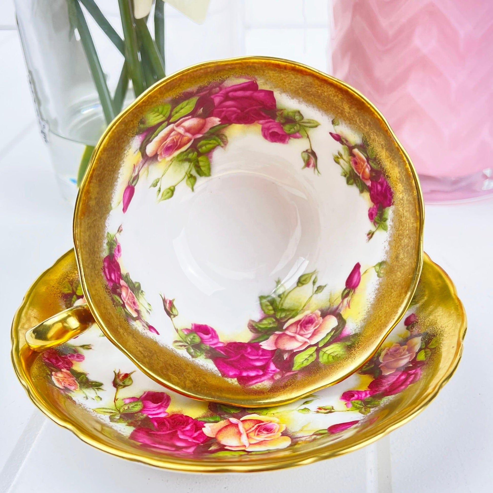Tuscan Bone China Royal Chelsea Golden Roses Duo